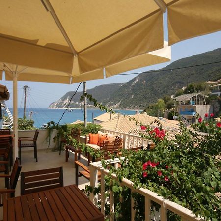 Áyios Nikítas Ionis Hotel מראה חיצוני תמונה