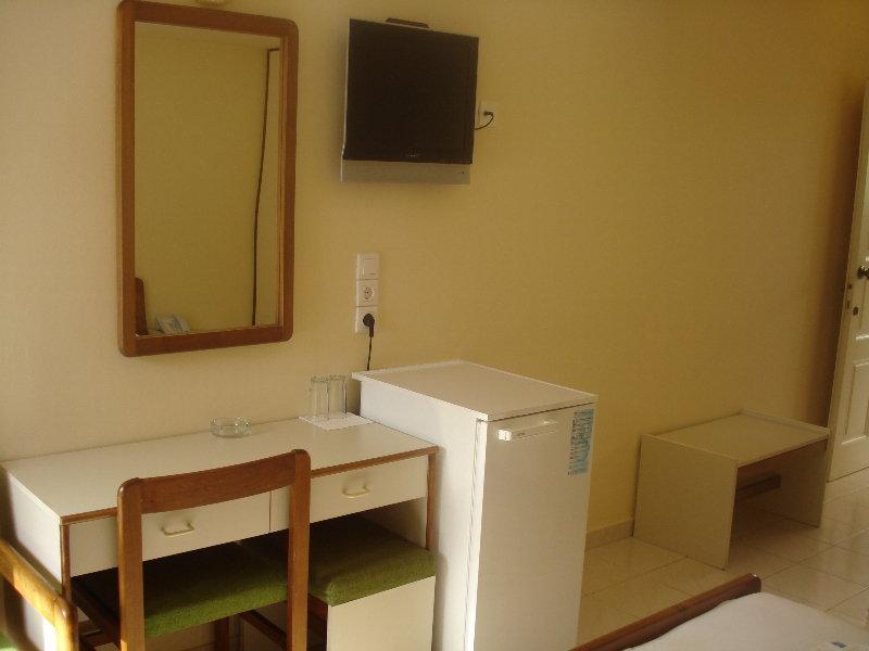 Áyios Nikítas Ionis Hotel מראה חיצוני תמונה