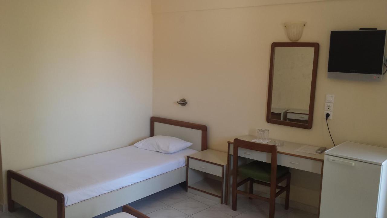 Áyios Nikítas Ionis Hotel חדר תמונה