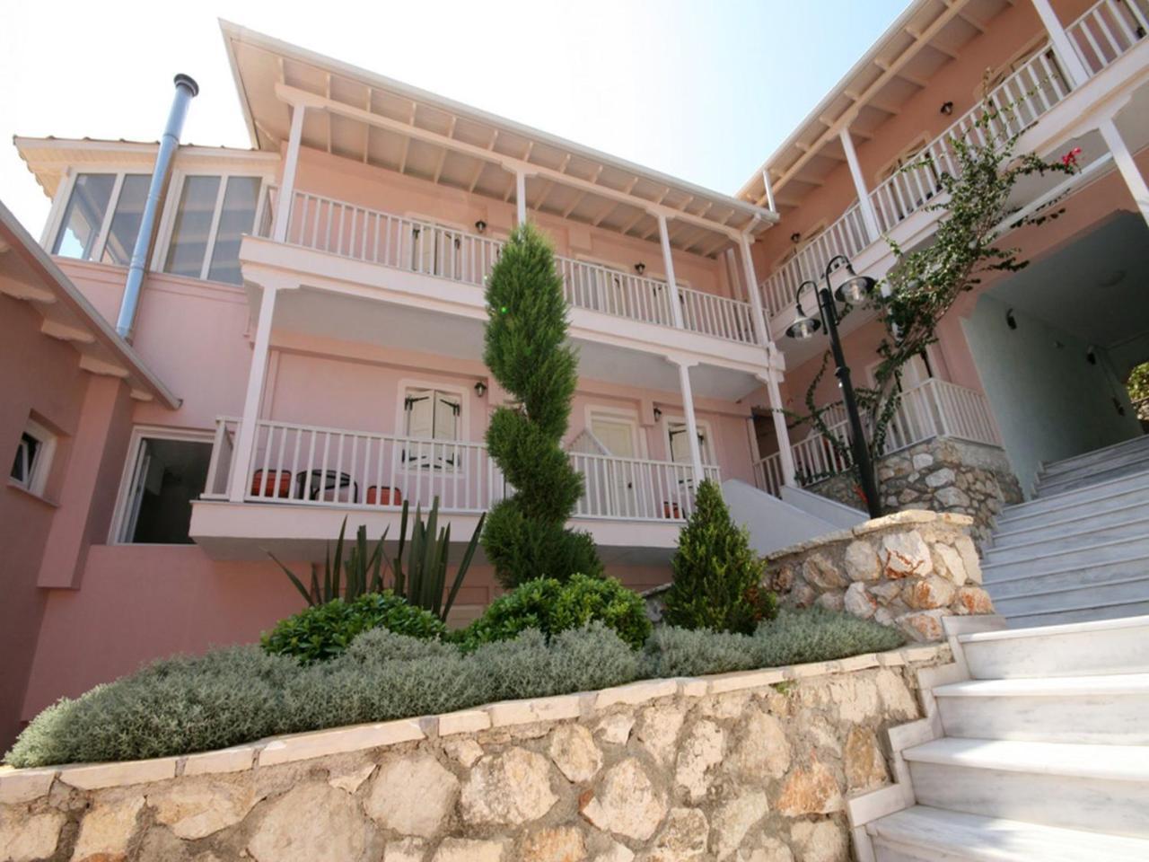 Áyios Nikítas Ionis Hotel מראה חיצוני תמונה