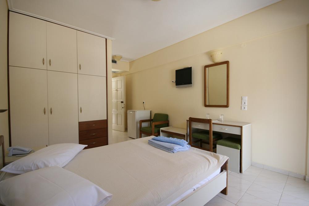 Áyios Nikítas Ionis Hotel מראה חיצוני תמונה